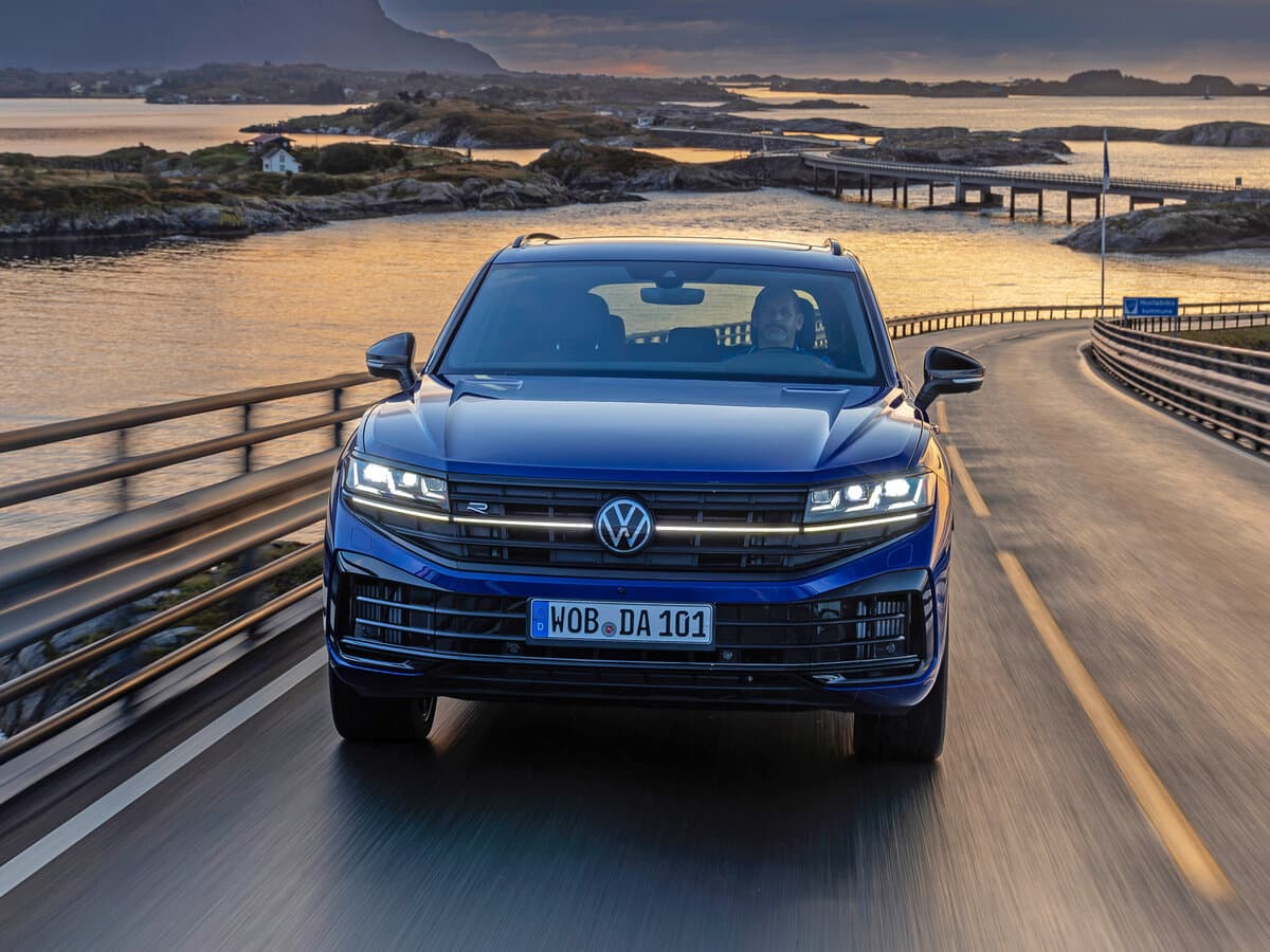 Volkswagen Touareg R III Restayling — Öndən