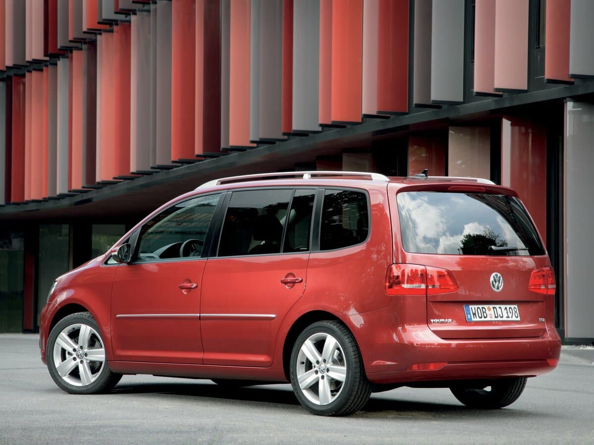 Volkswagen Touran I Restayling 2 — 3/4 arxadan