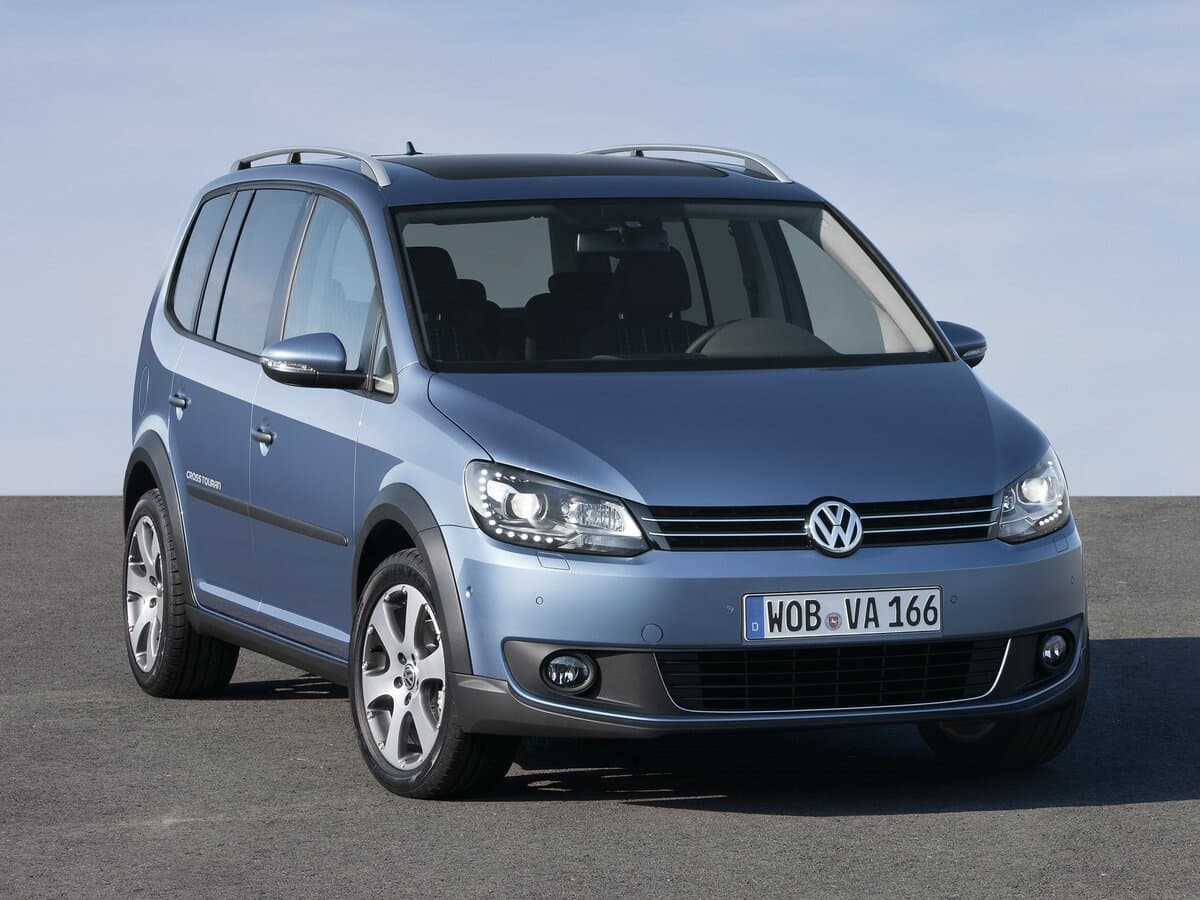 Volkswagen Touran I Restayling 2 — Öndən