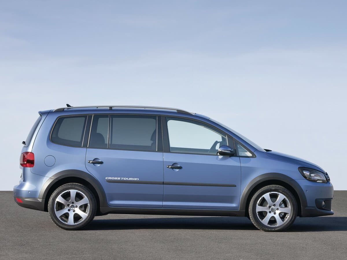 Volkswagen Touran I Restayling 2 — Yandan