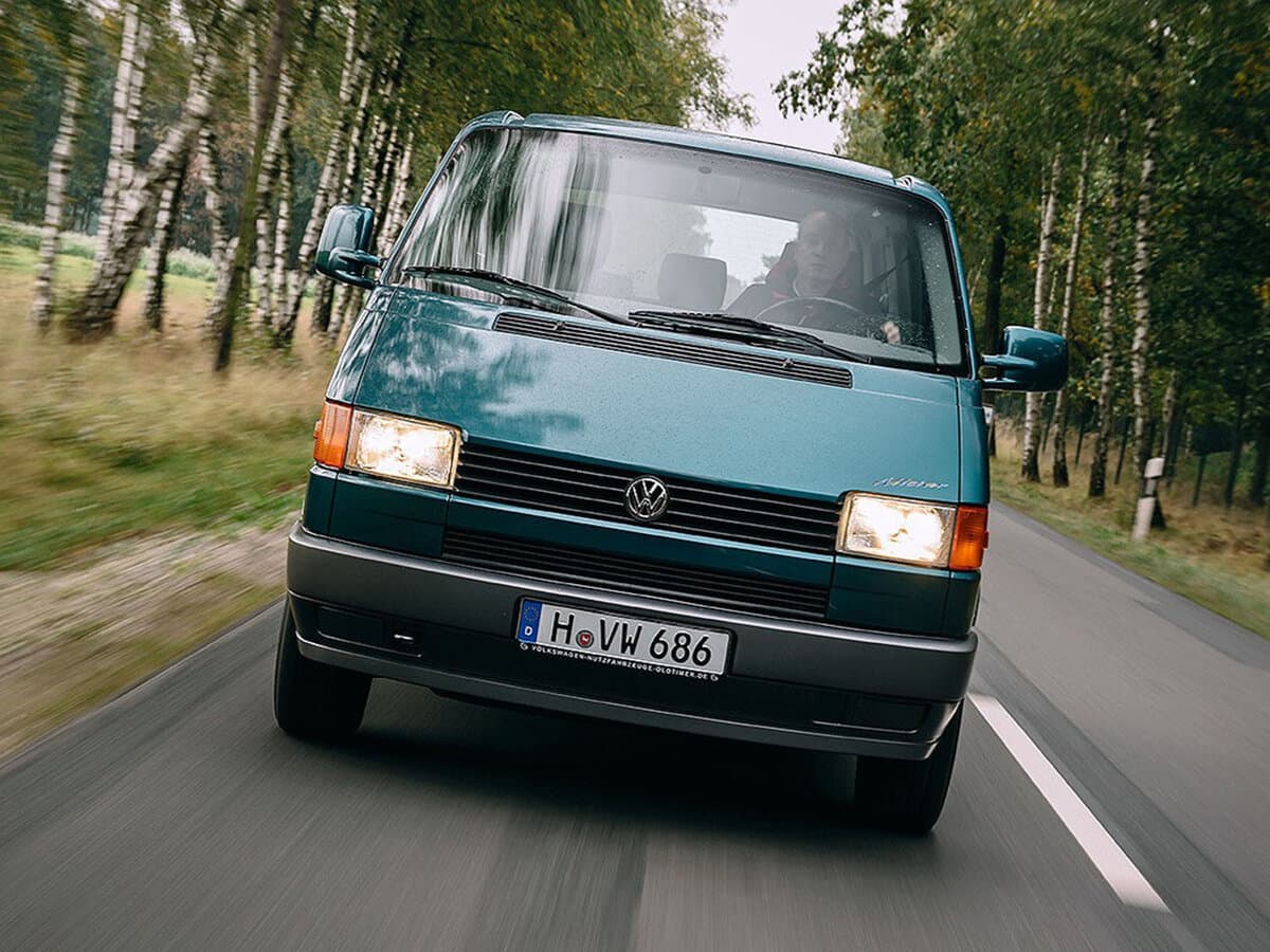 Volkswagen Transporter T4 — öndən görünüş