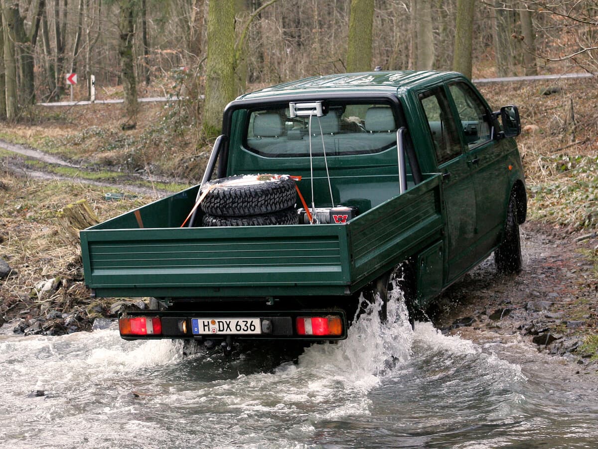 Volkswagen Transporter T5 — 3/4 arxadan