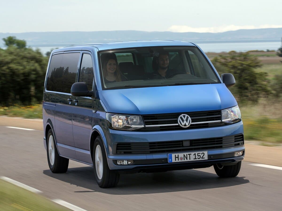 Volkswagen Transporter T6 — Öndən