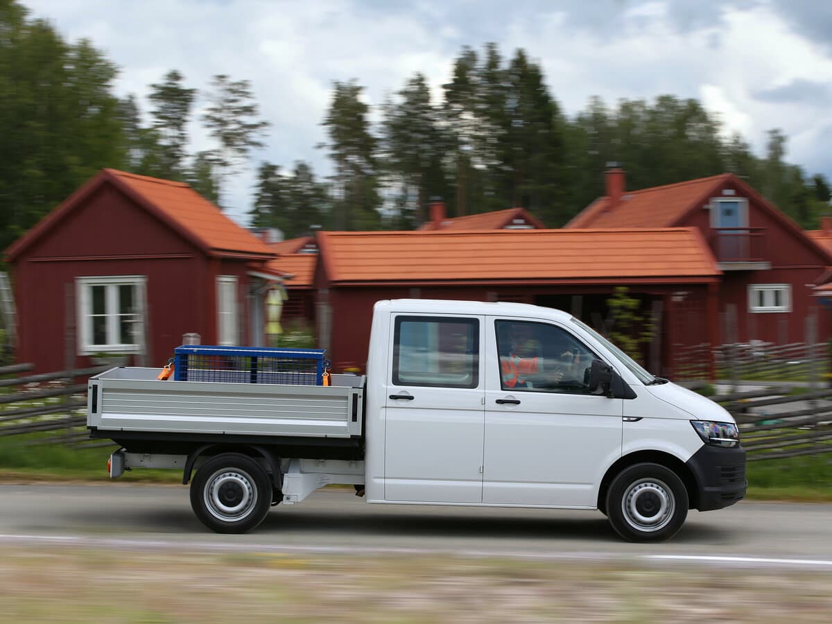 Volkswagen Transporter T6 — Yandan