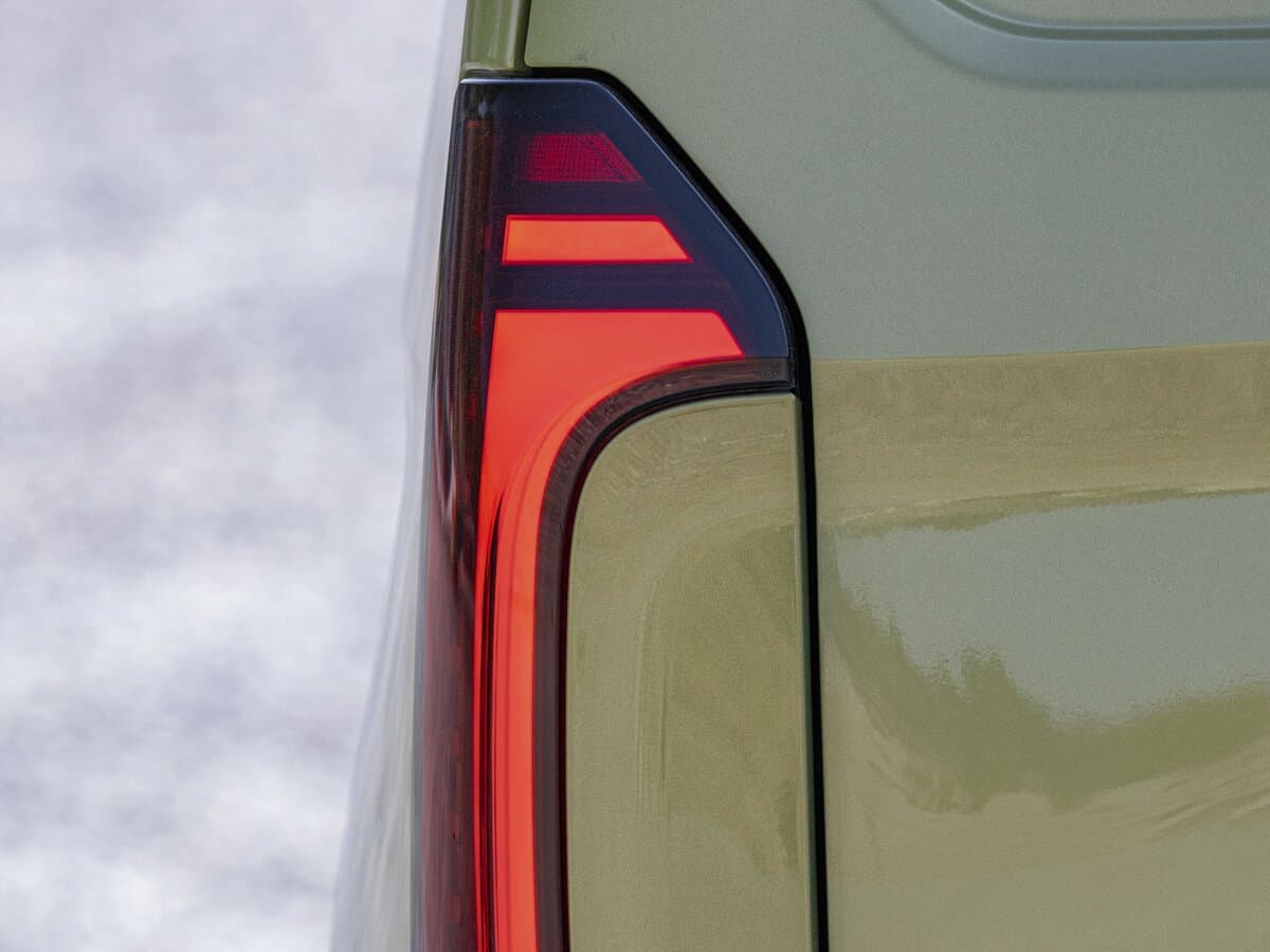 Volkswagen Transporter T7 — Detal