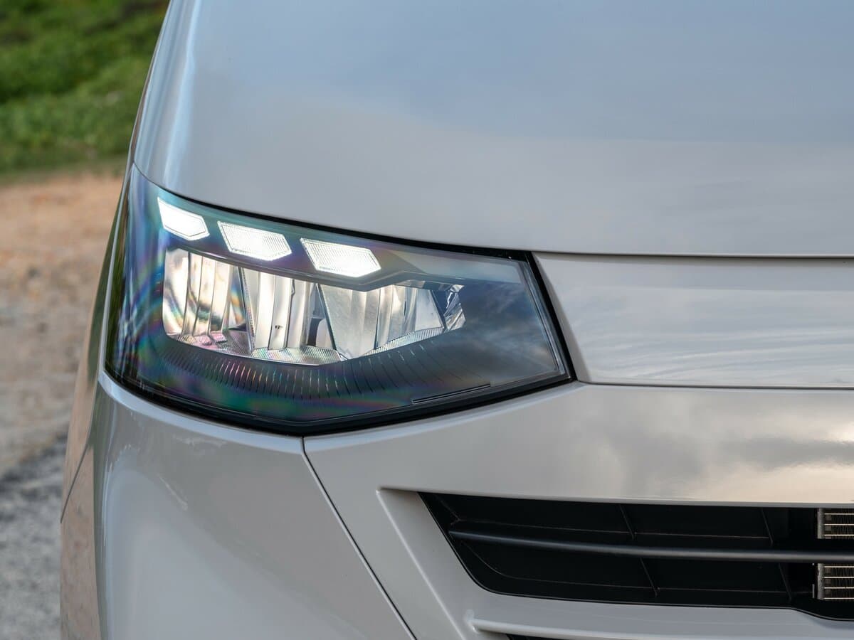 Volkswagen Transporter T7 — Fara