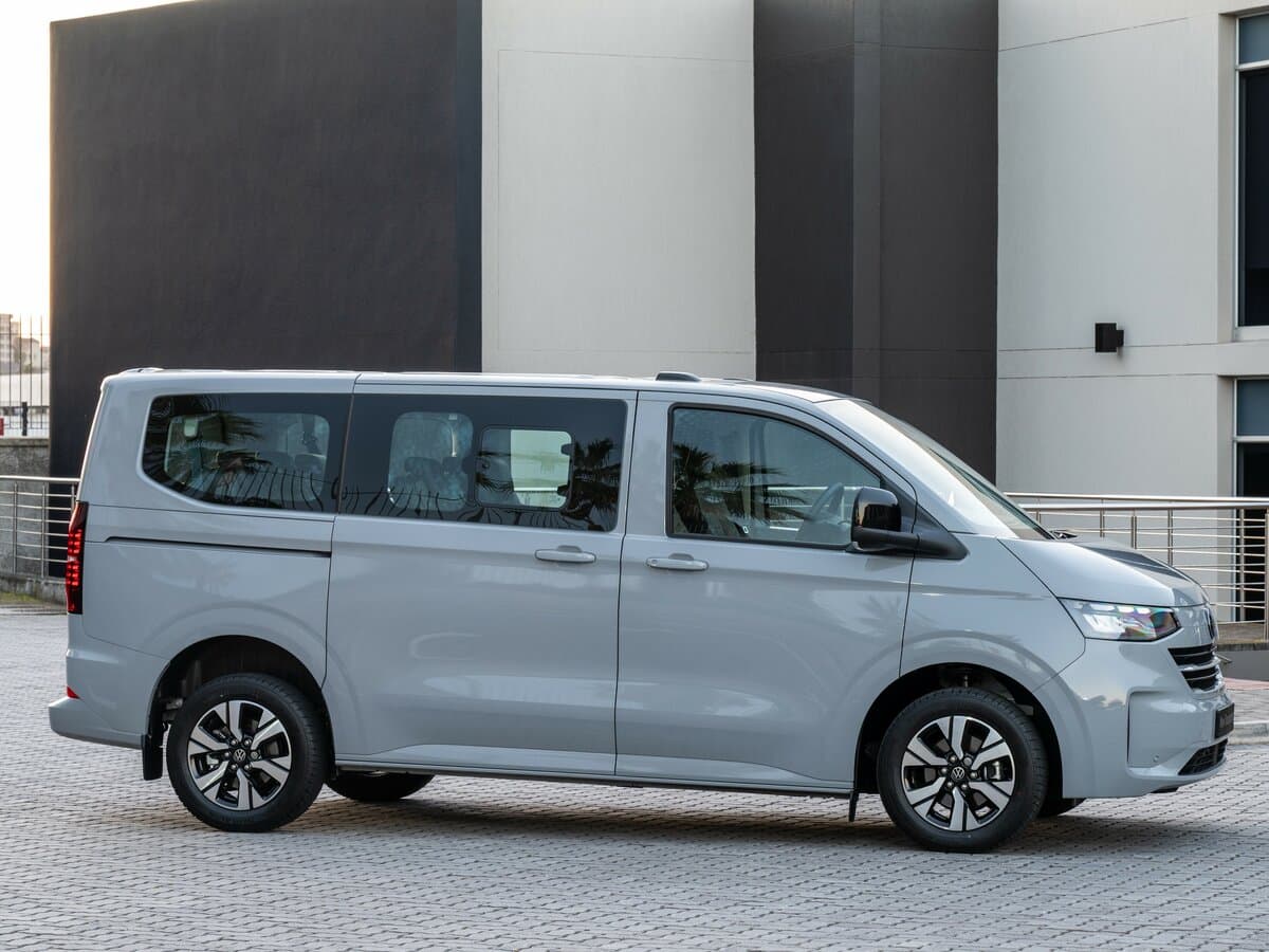 Volkswagen Transporter T7 — Yandan