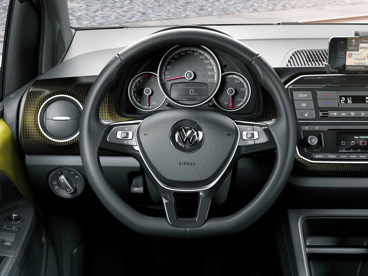 Volkswagen up! I Restayling — Sükan