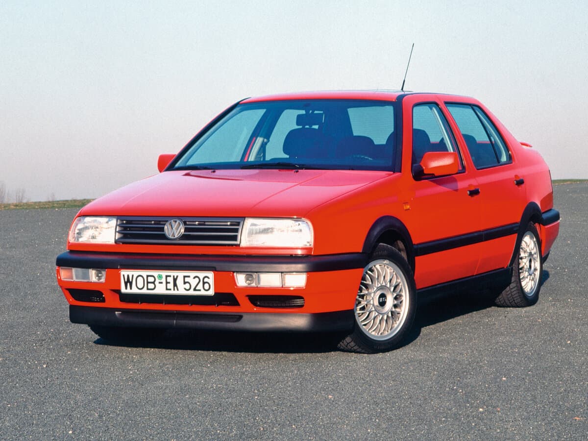 Volkswagen Vento 1991 – 1998 — Əsas şəkil