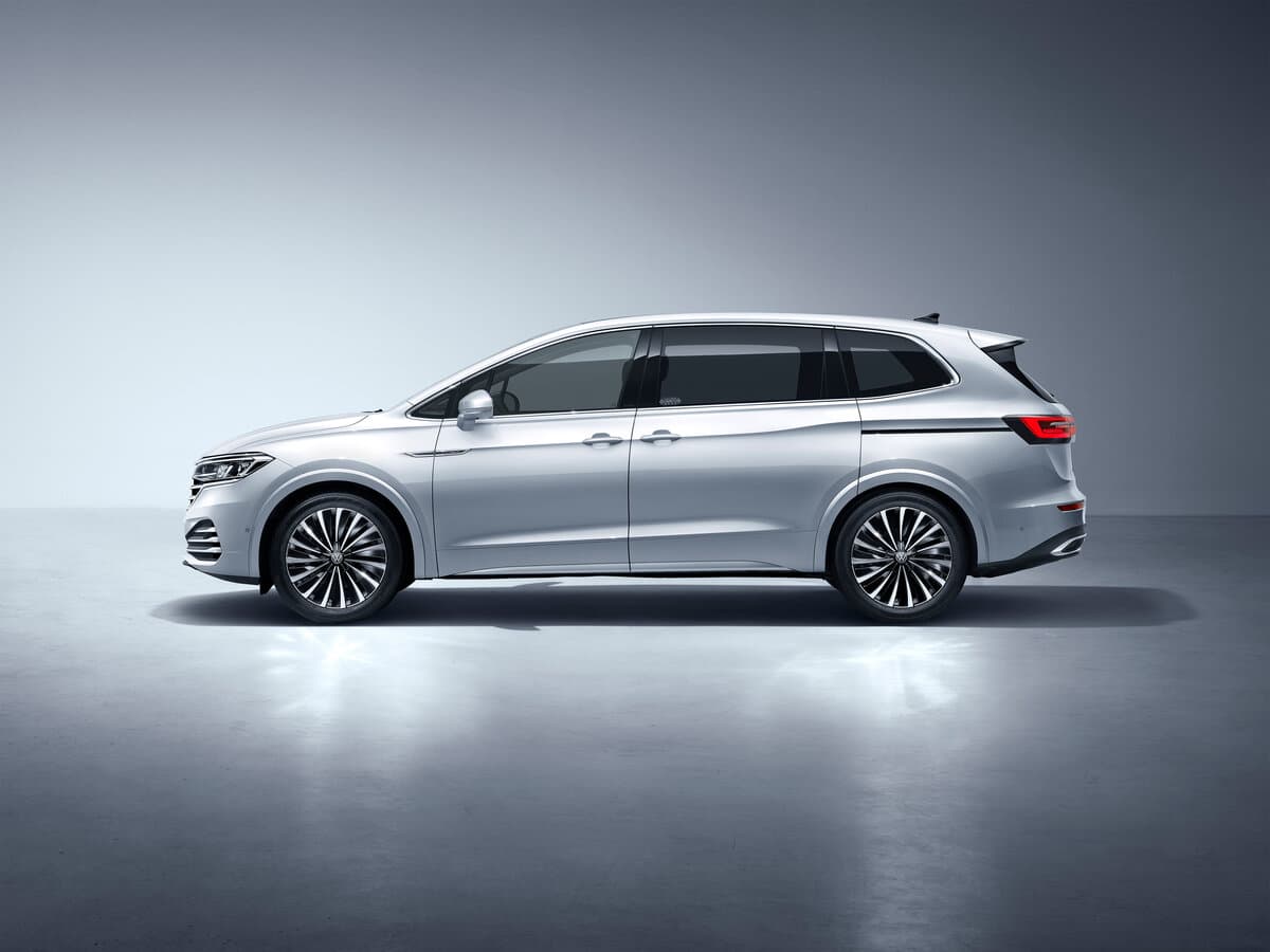 Volkswagen Viloran I Restayling — Yandan