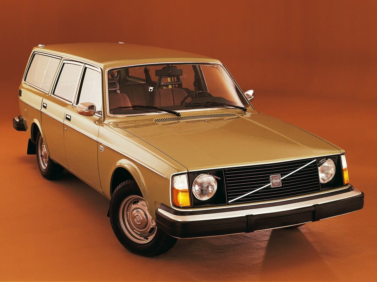 Volvo 240 Series 1974 – 1993 — Öndən