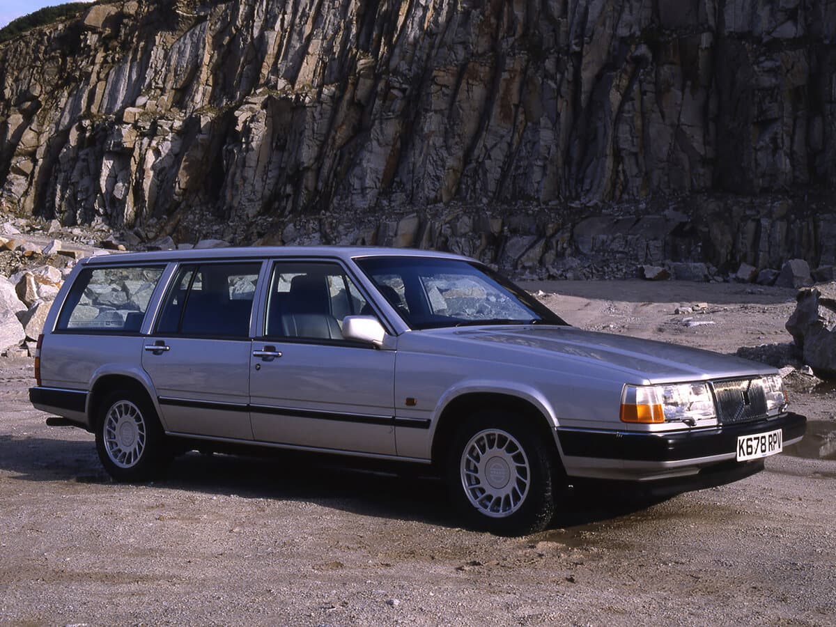 Volvo 960 I — Əsas şəkil
