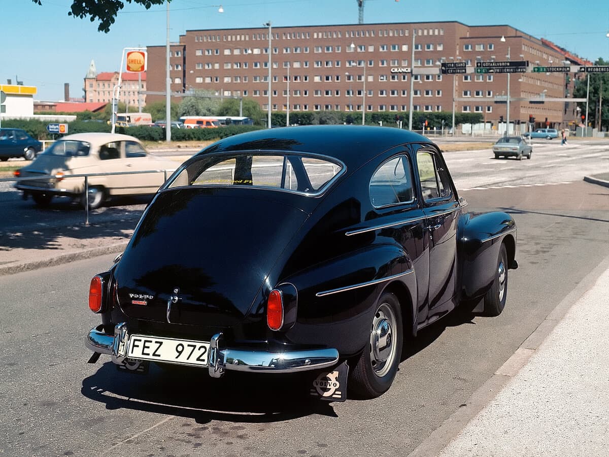 Volvo PV544 1958 – 1965 — 3/4 arxadan