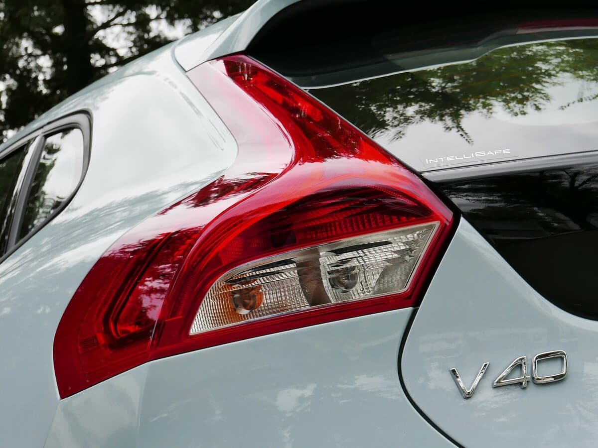 Volvo V40 II Restayling — Detal