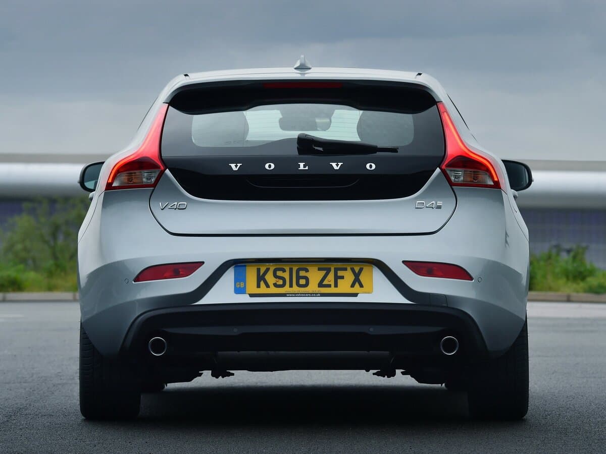 Volvo V40 II Restayling — Arxadan