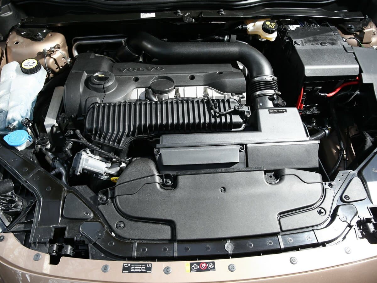 Volvo V40 Cross Country I Restayling — Salon, öndən
