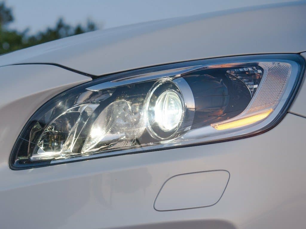 Volvo V60 I Restayling — Fara