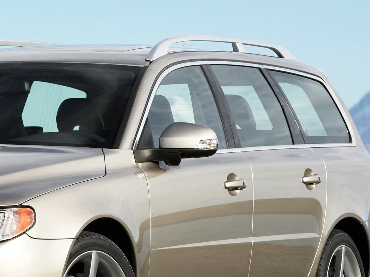 Volvo V70 III — Yan güzgü