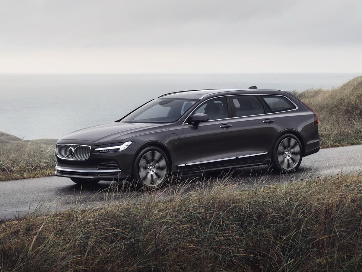 Volvo V90 II Restayling — Əsas şəkil