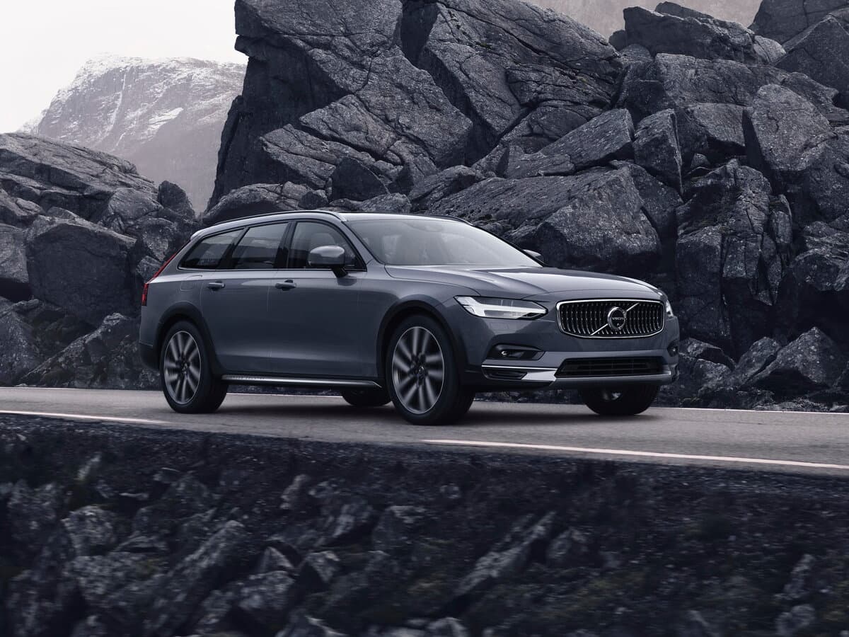 Volvo V90 Cross Country I Restayling — Əsas şəkil