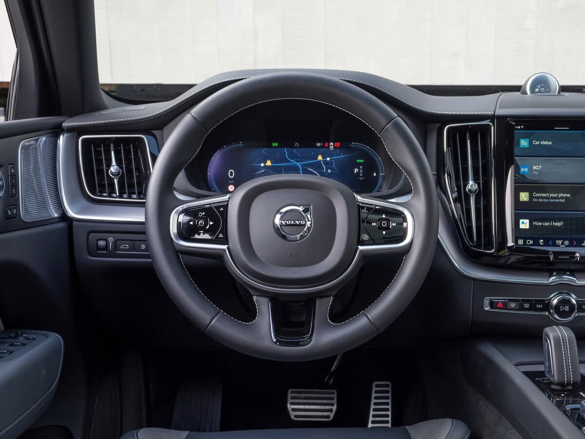 Volvo XC60 II Restayling — Sükan