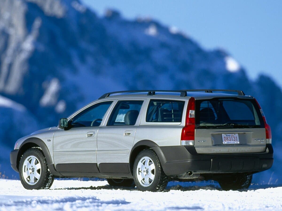 Volvo XC70 I — 3/4 arxadan