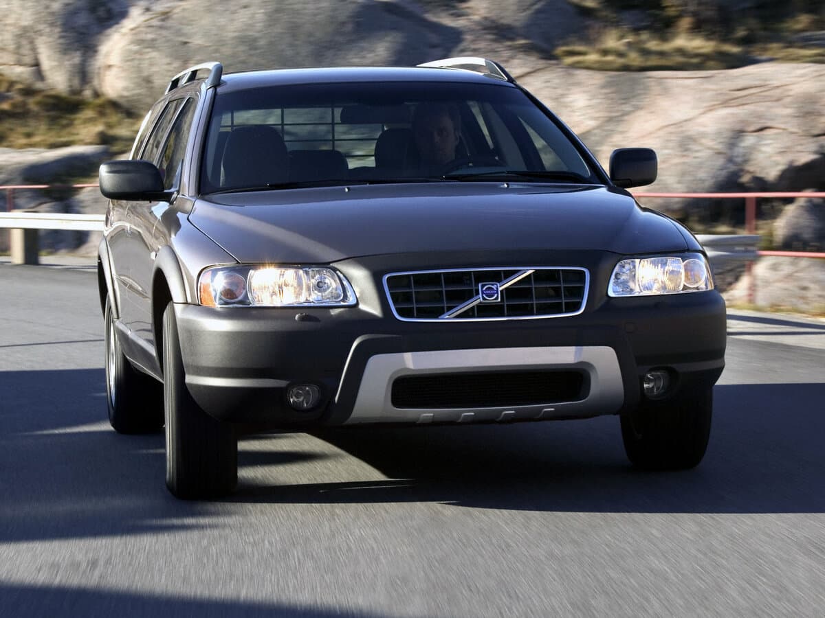 Volvo XC70 I Restayling — Öndən