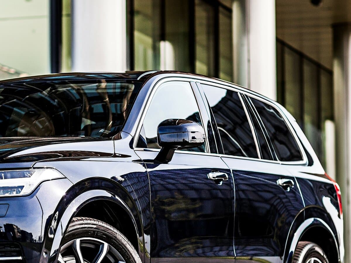 Volvo XC90 II — Yan güzgü