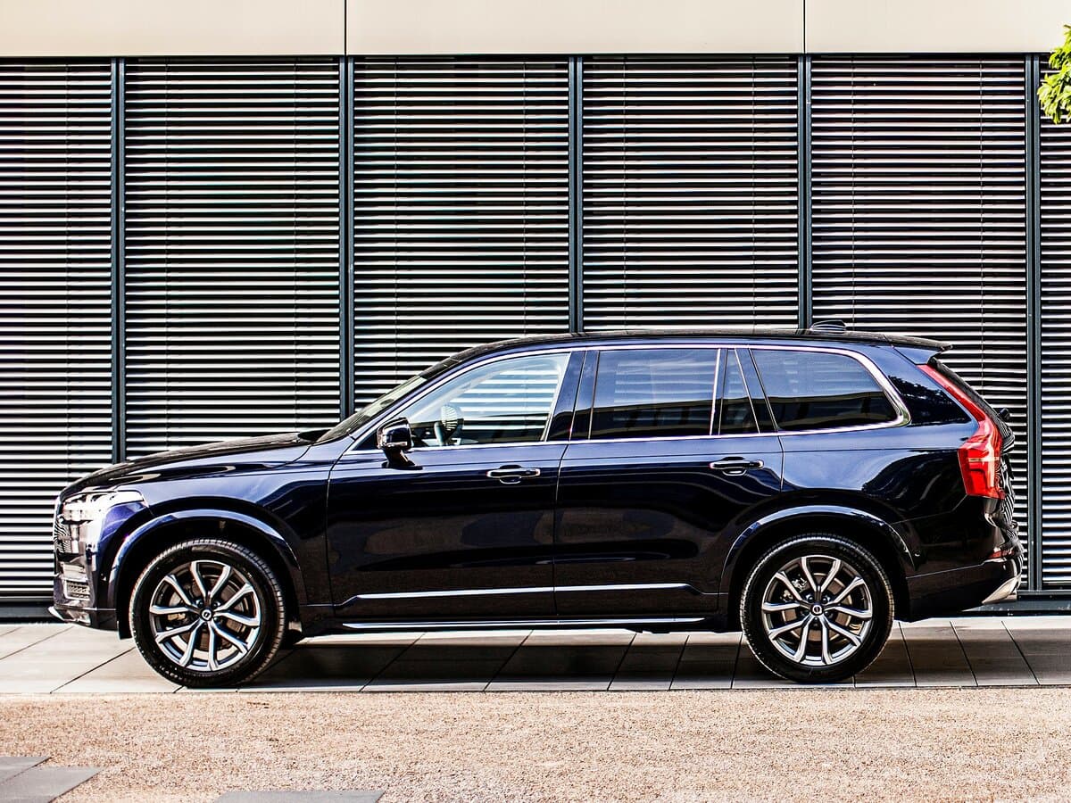 Volvo XC90 II — Yandan