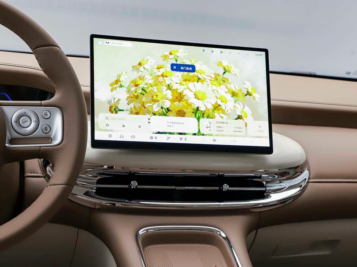 Wuling Binguo Pro 2026 – indiyədək — Salon, öndən
