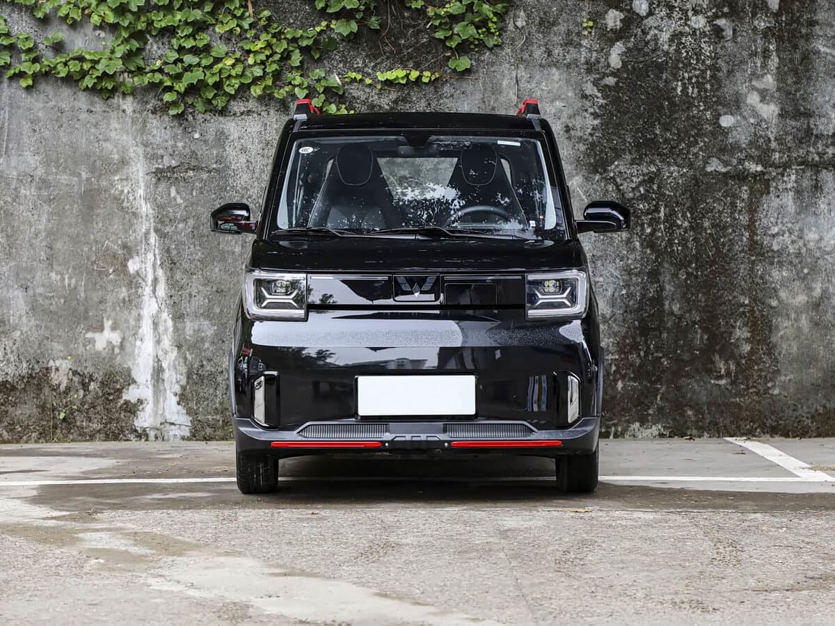 Wuling Mini EV III — Öndən