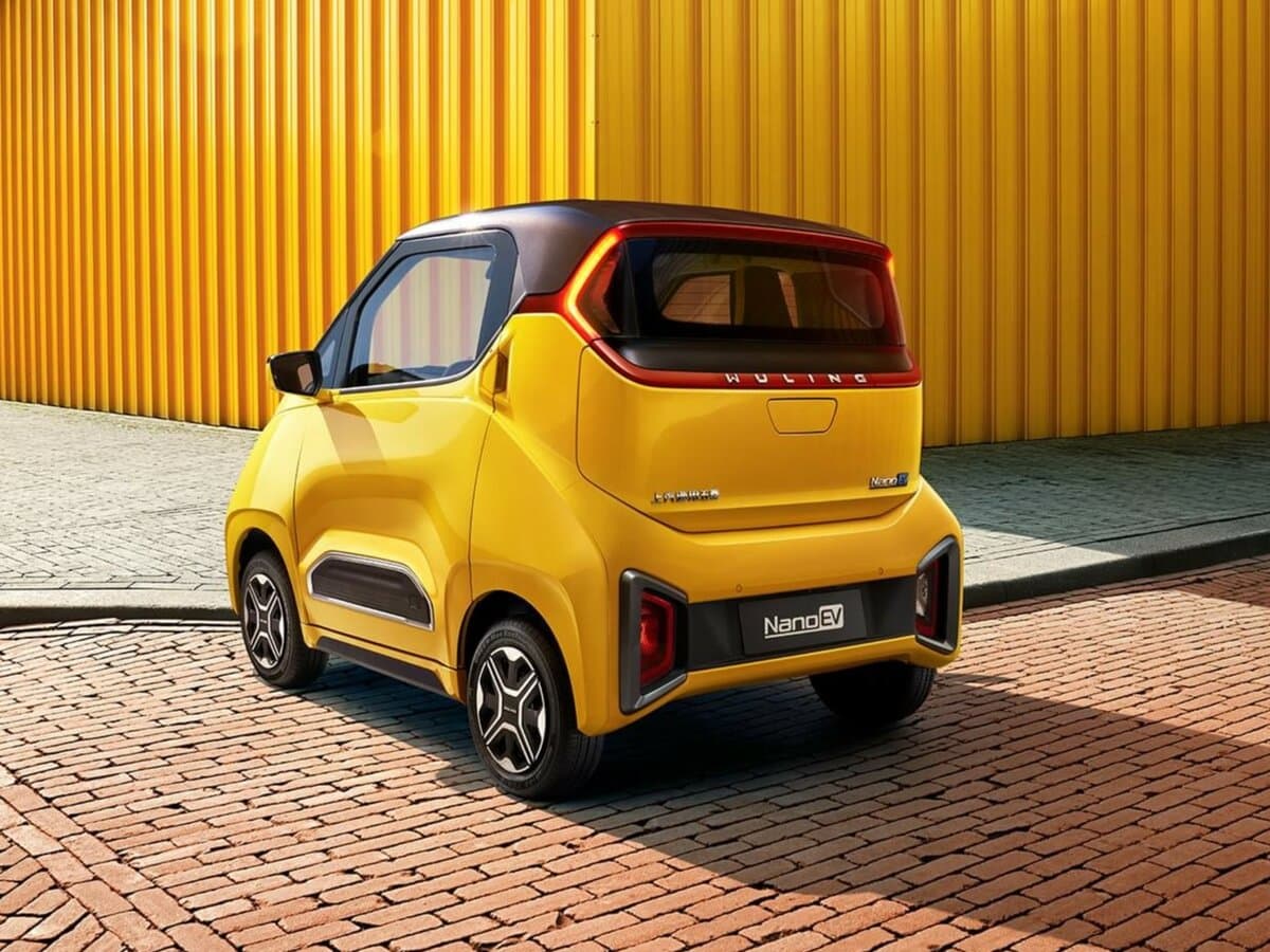 Wuling Nano EV 2021 – 2025 — 3/4 arxadan