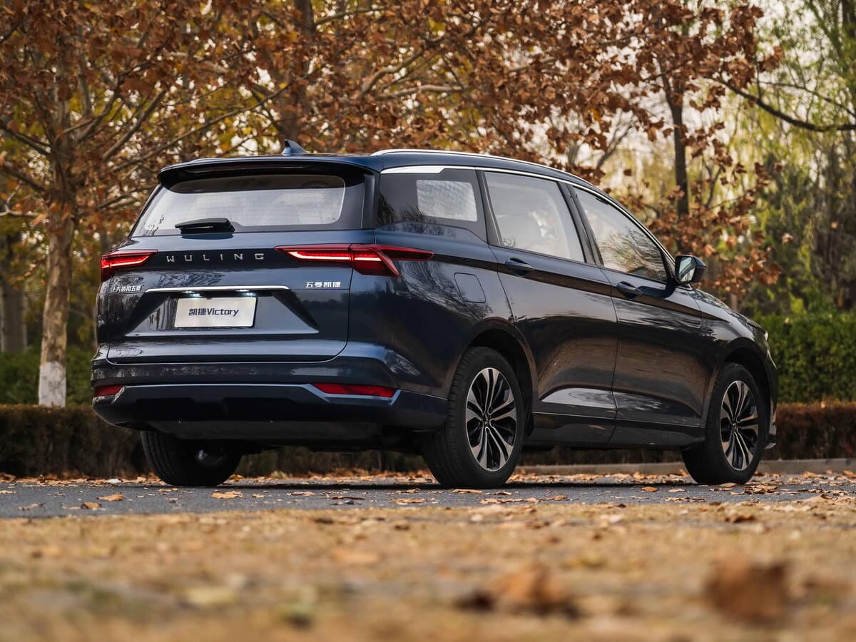 Wuling Victory 2020 – indiyədək — Arxadan