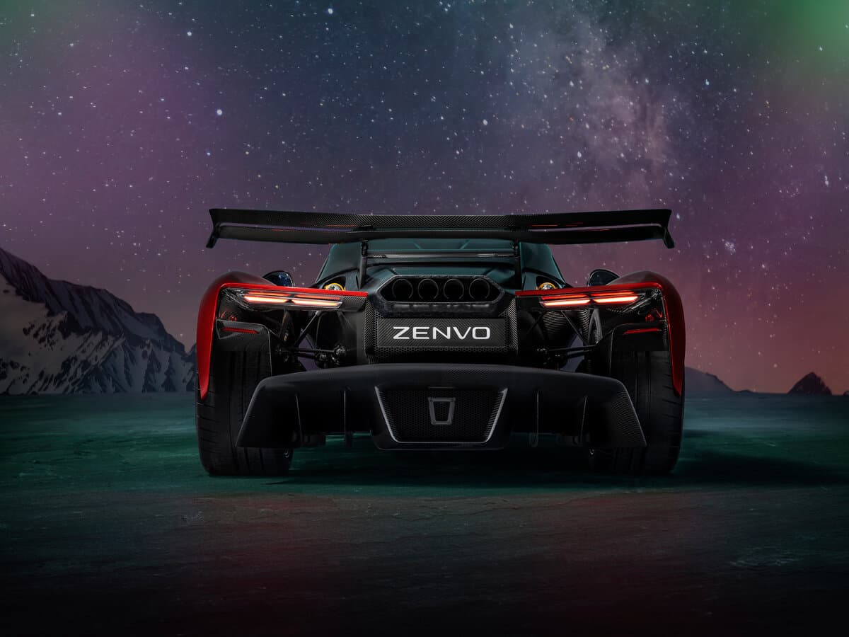 Zenvo Aurora 2026 – indiyədək — Arxadan